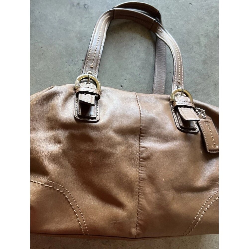 Coach F17220 Soho Shoulder Bag Purse Brown Leather Boho Slouchy Classic